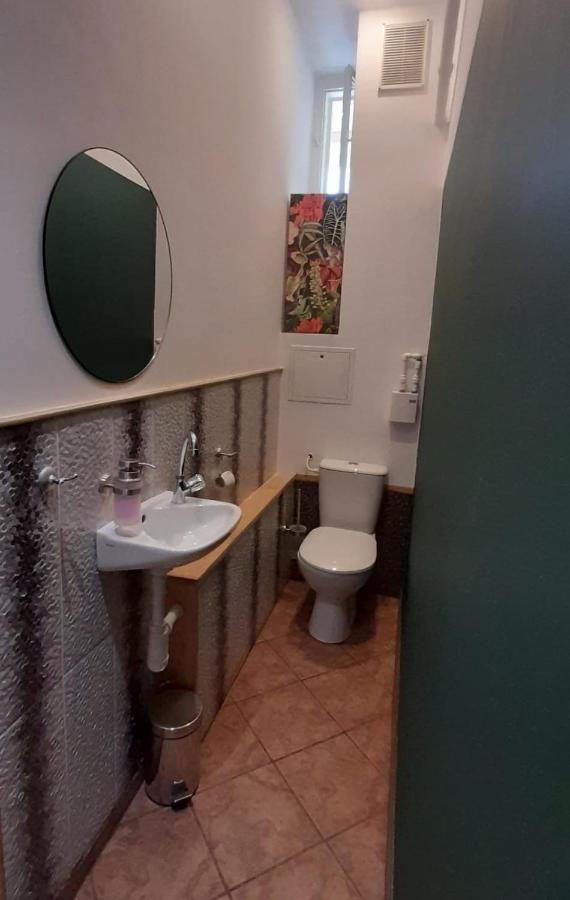 Ferienwohnung Apartament Kasztanowy Gliwice Exterior foto