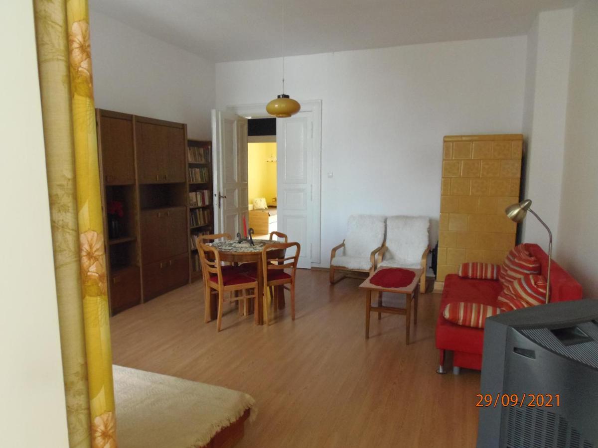 Ferienwohnung Apartament Kasztanowy Gliwice Exterior foto