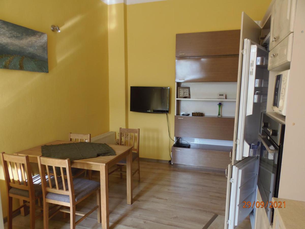Ferienwohnung Apartament Kasztanowy Gliwice Exterior foto