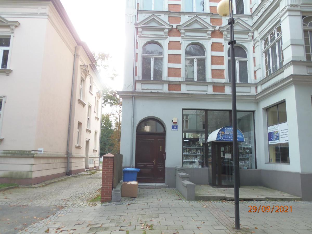 Ferienwohnung Apartament Kasztanowy Gliwice Exterior foto