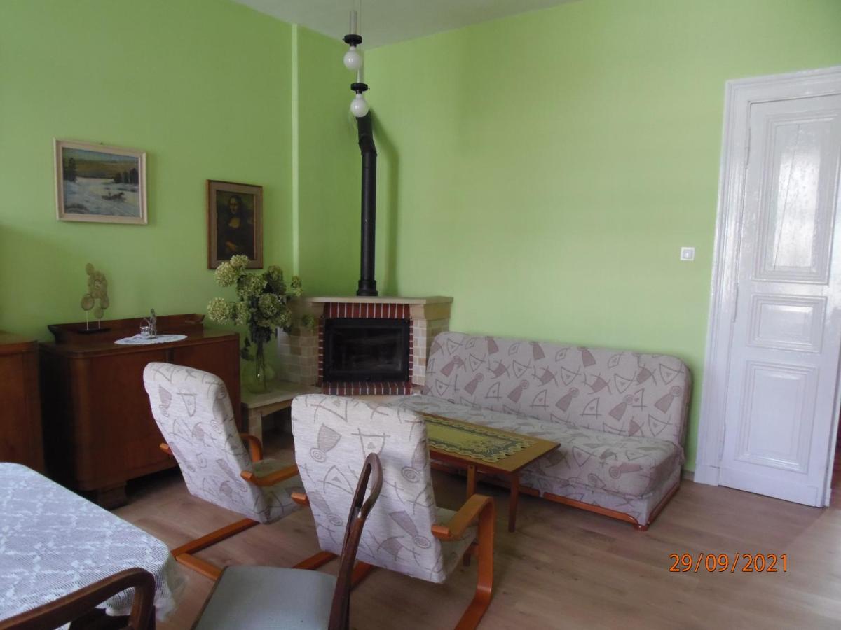 Ferienwohnung Apartament Kasztanowy Gliwice Exterior foto